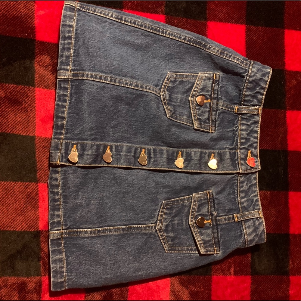 Forever21 Heart Button Denim Skirt